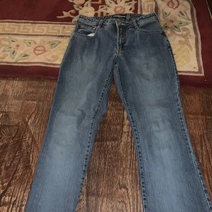 Women’s jeans